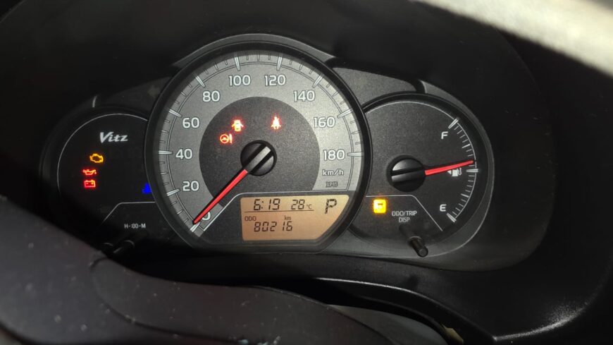 Toyota Vitz 2016