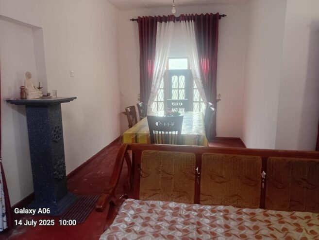 House For Sale In Nawalapitiya, Warakapitiya