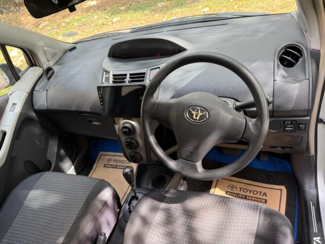 Toyota Vitz 2008
