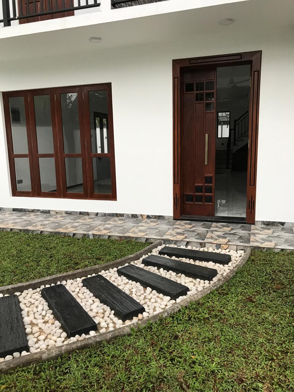 Brand New Three Storied House for Sale Siyabalape