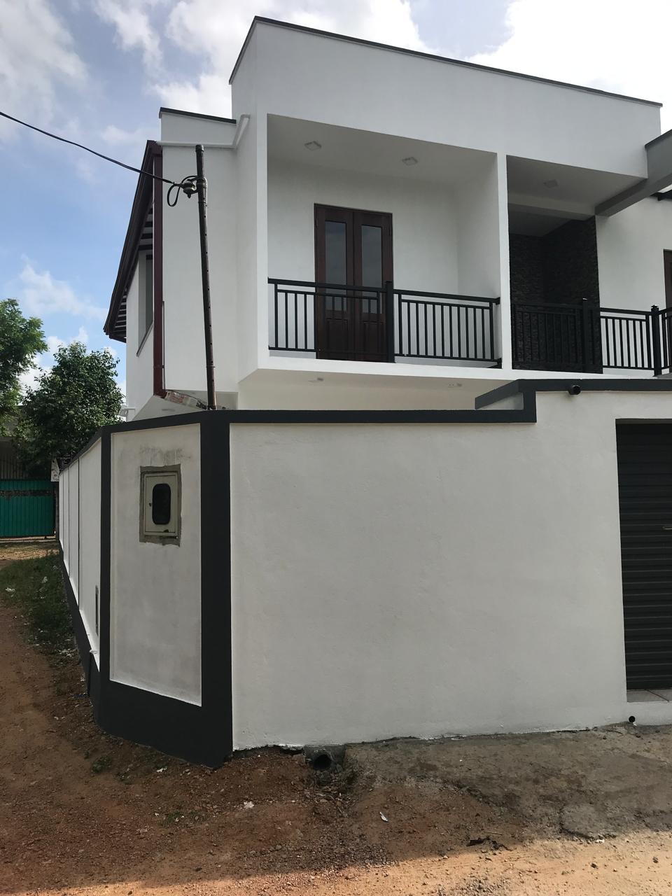 Brand New Three Storied House for Sale Siyabalape