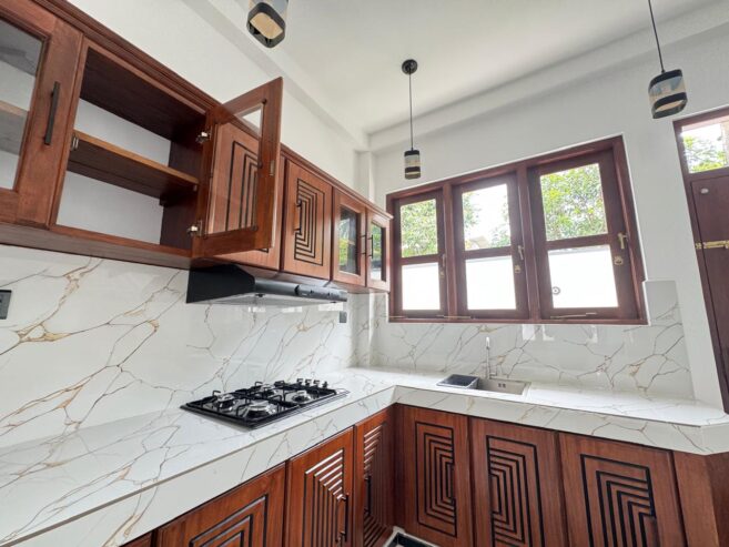 Brand New Three Storied House for Sale Siyabalape
