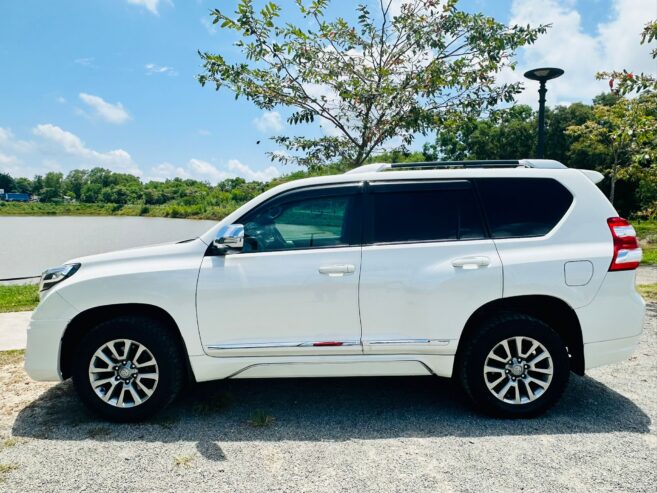 Toyota Land Cruiser Prado TRJ-150 2017