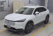 Honda Vezel Z Play Moonroof 2025