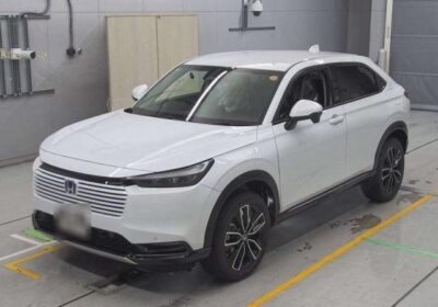 Honda Vezel Z Play Moonroof 2025