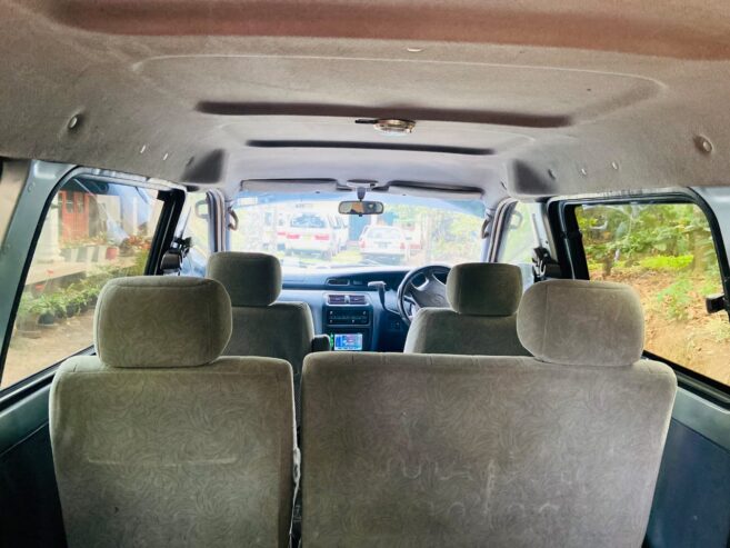 Toyota Noah KR42 1998