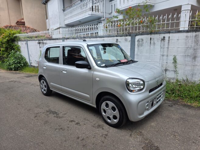 Suzuki Alto L Safety 2024
