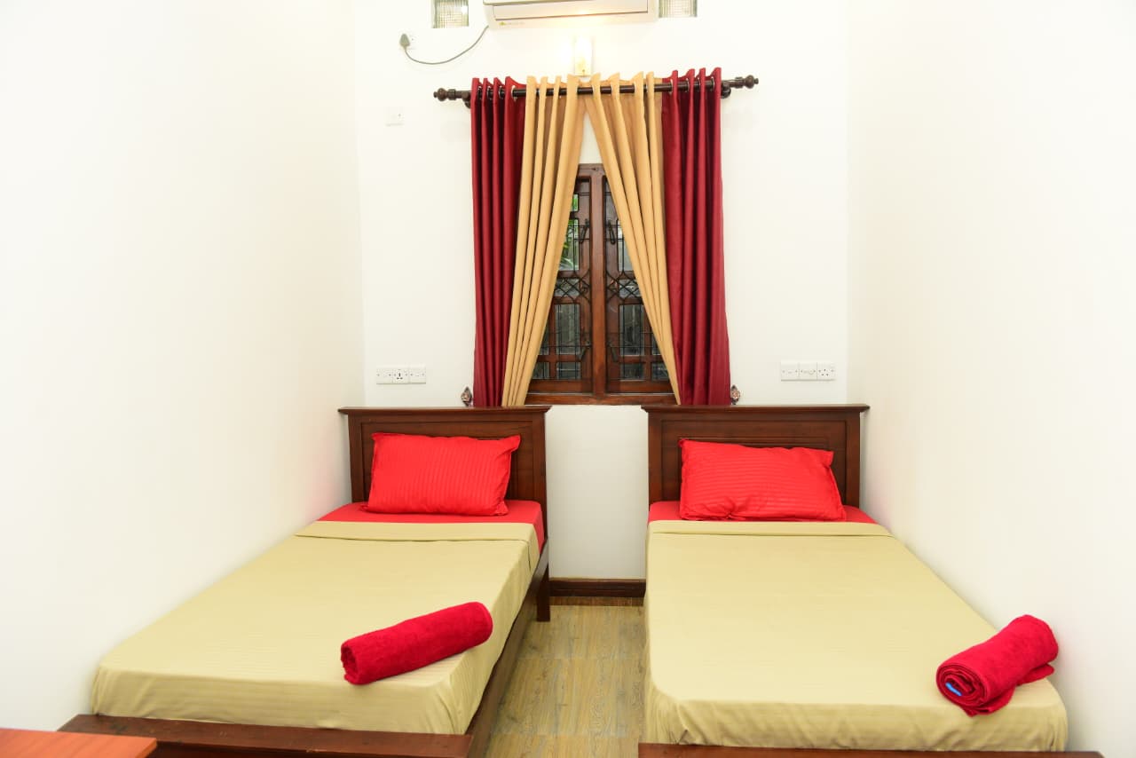 Hotel for Sale – Trincomalee