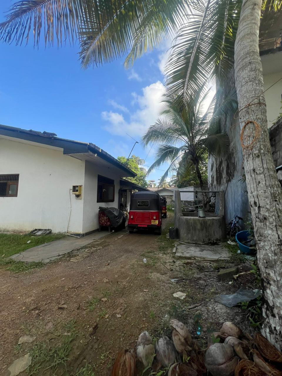 House and Land for Sale – Gonapinuwala Town (50m to City Center)