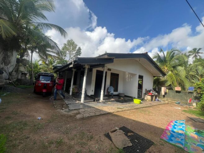 House and Land for Sale – Gonapinuwala Town (50m to City Center)