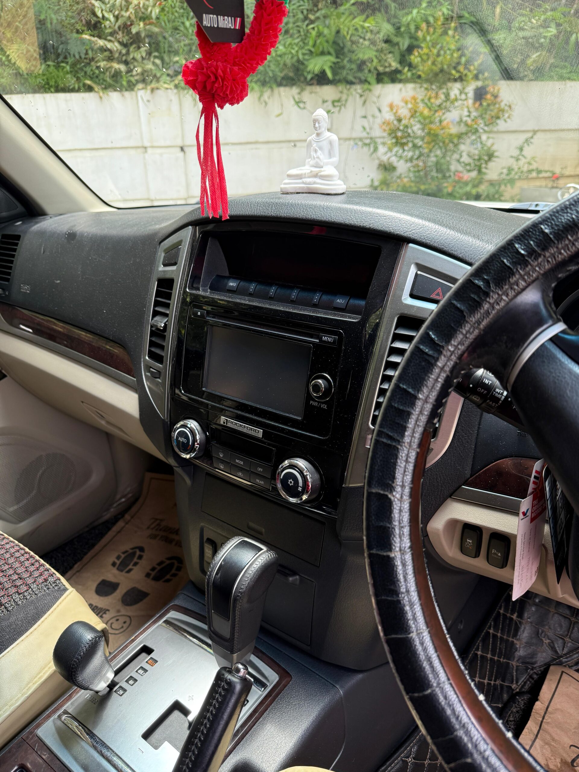 Mitsubishi Montero 2017