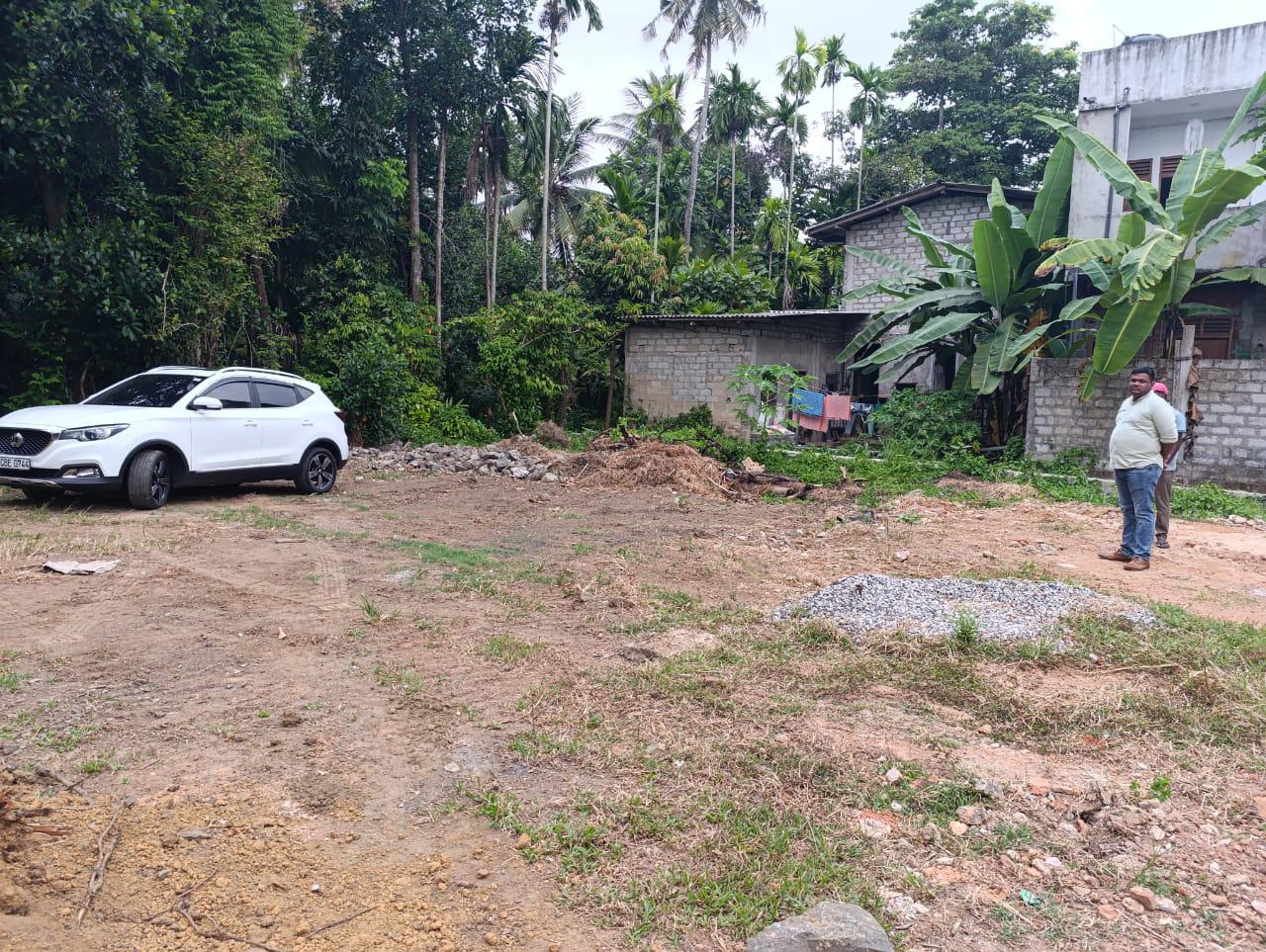 Land for Sale in Wattala, Near Wanwasala Station