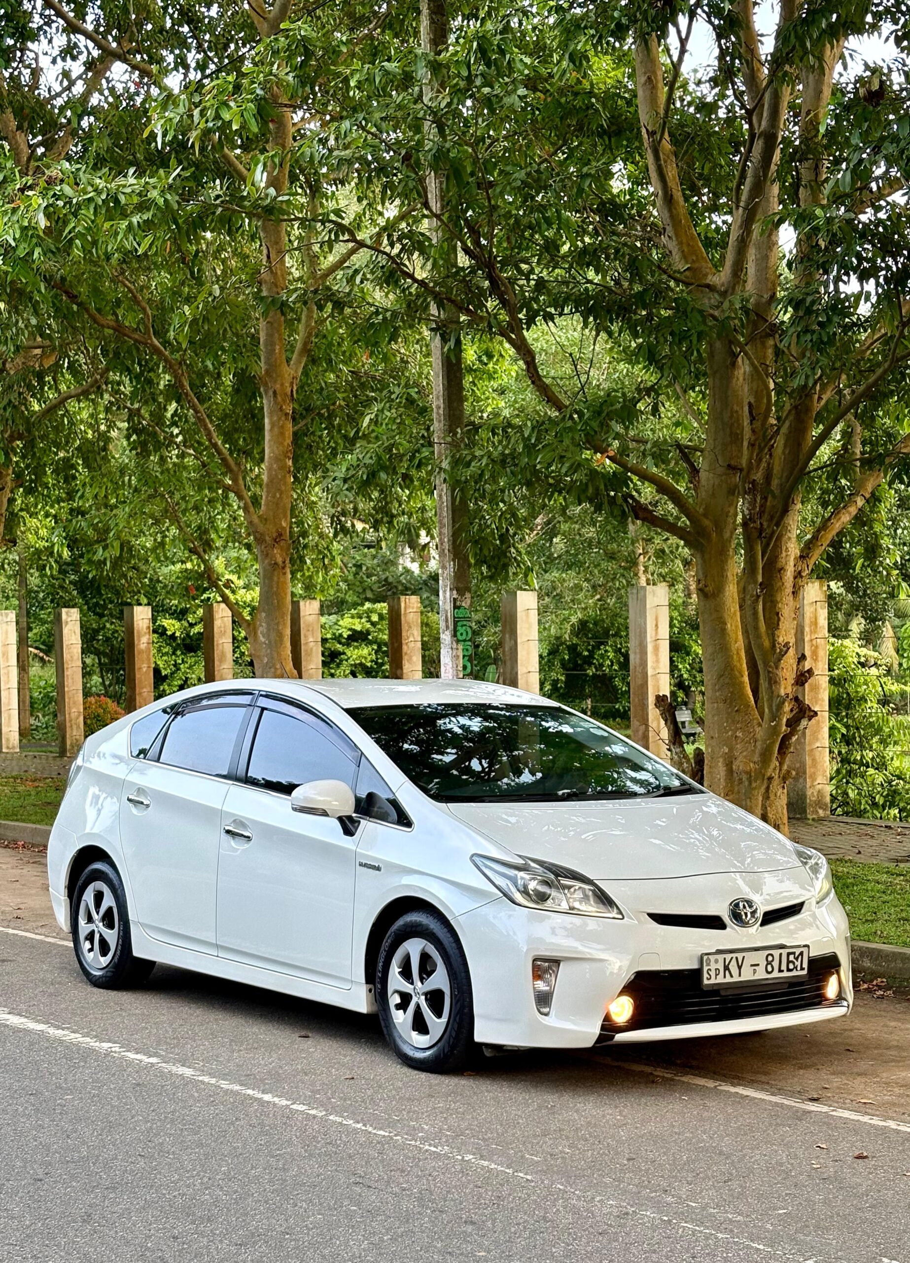 Toyota Prius G Grade 2013