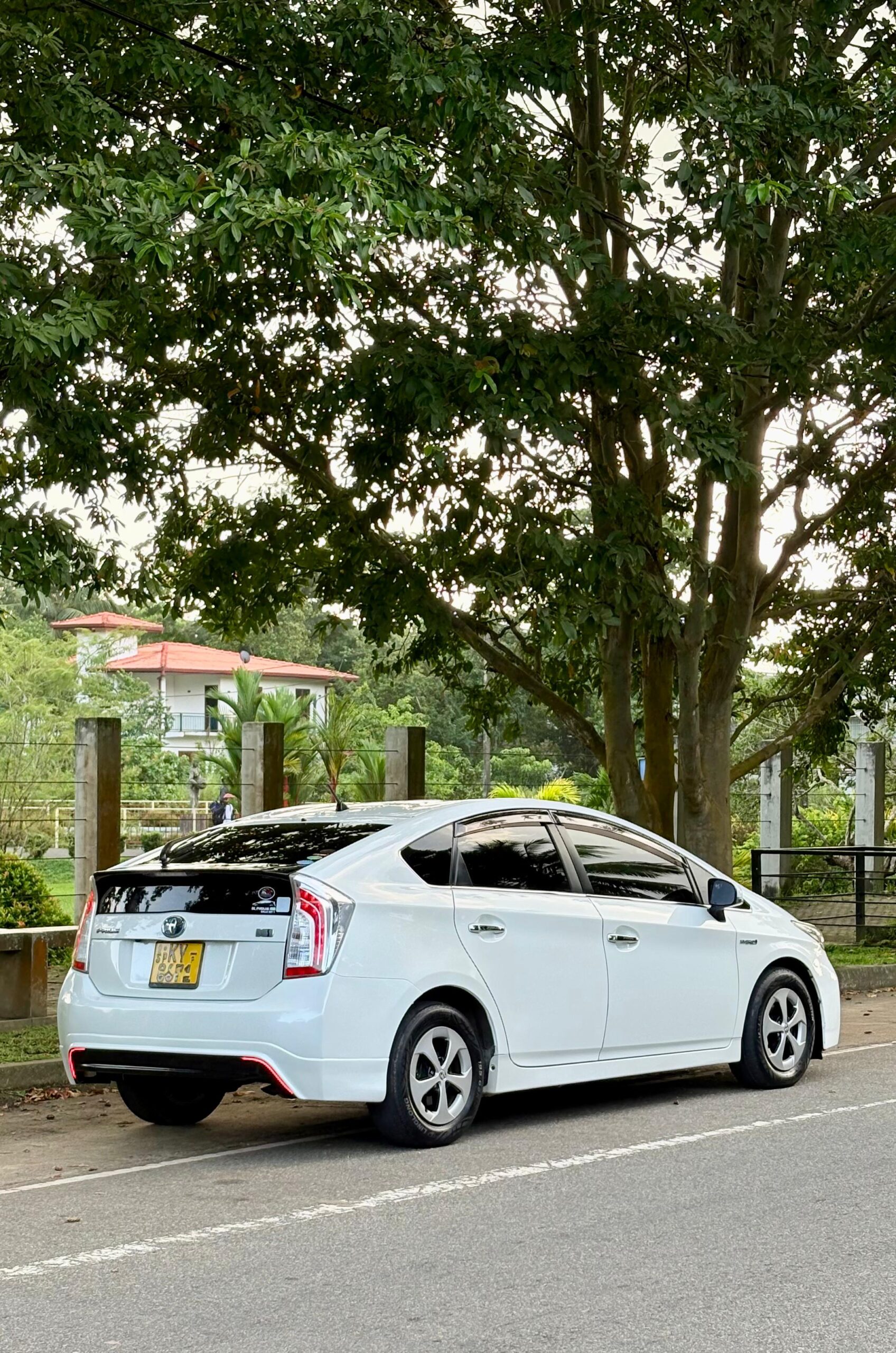 Toyota Prius G Grade 2013
