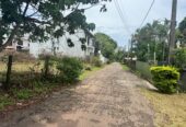 Land for sale in Welivita Kaduwela
