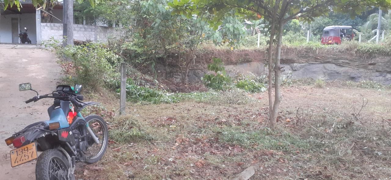 11.5 Perches Land Near Kaduwela