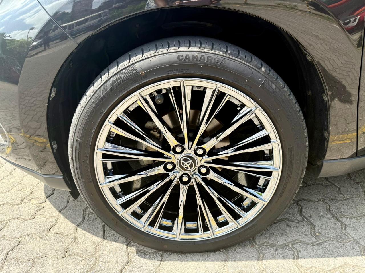 Toyota Harrier Elegance 2015