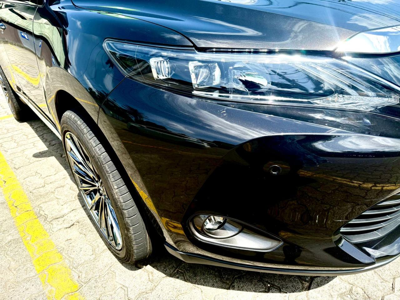 Toyota Harrier Elegance 2015