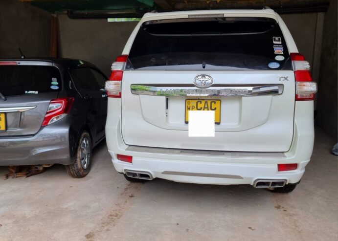 Toyota Land Cruiser Prado 150 TX 2012