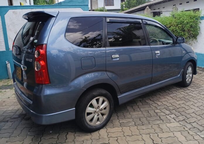 Toyota Avanza 2011