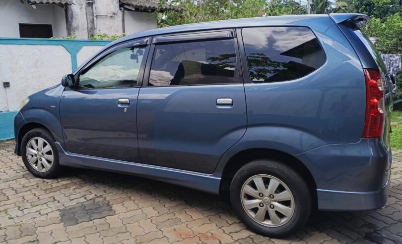 Toyota Avanza 2011