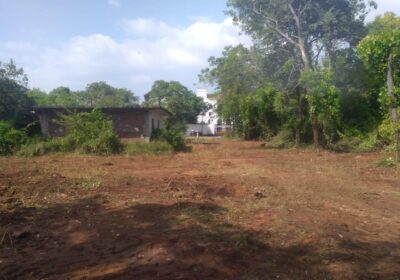 කතරගම දේවාසි හෝටලය ඉදිරිපිට ඉඩමක් විකිනීමට