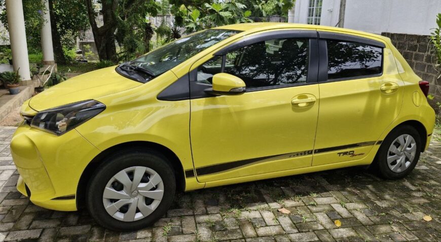 Toyota Vitz KSP130 2015