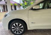 Nissan X-Trail 2015