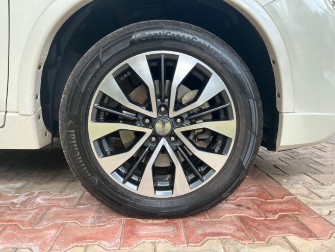 Nissan X-Trail 2015