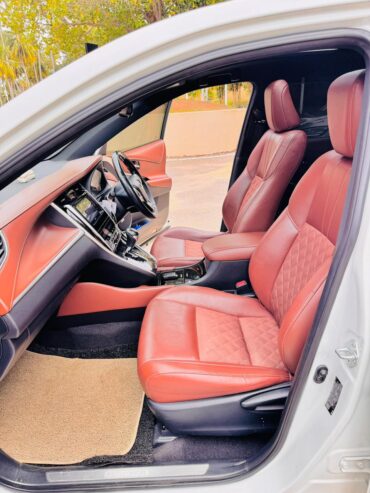 Toyota Harrier Premium 2017