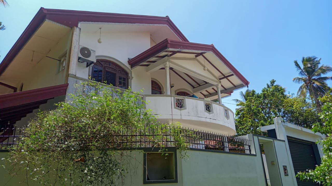 House for Sale – Near lyceum International School Primary, Panadura