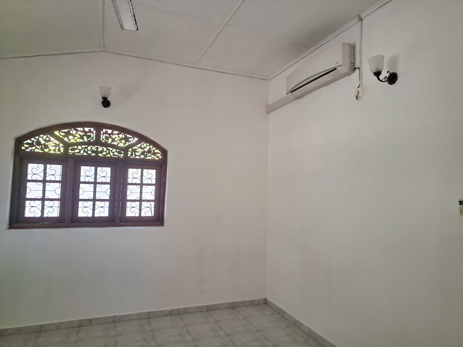 House for Sale – Near lyceum International School Primary, Panadura