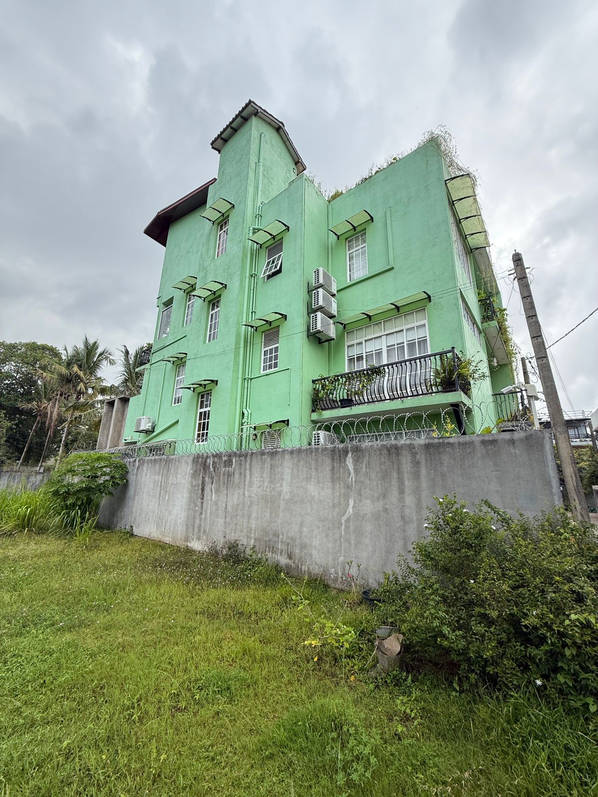 Morden House for sale at Boralesgamuwa (Abeyratne Mw)