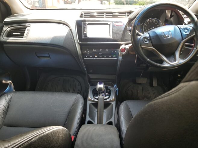 Honda Grace Ex Navi 2016