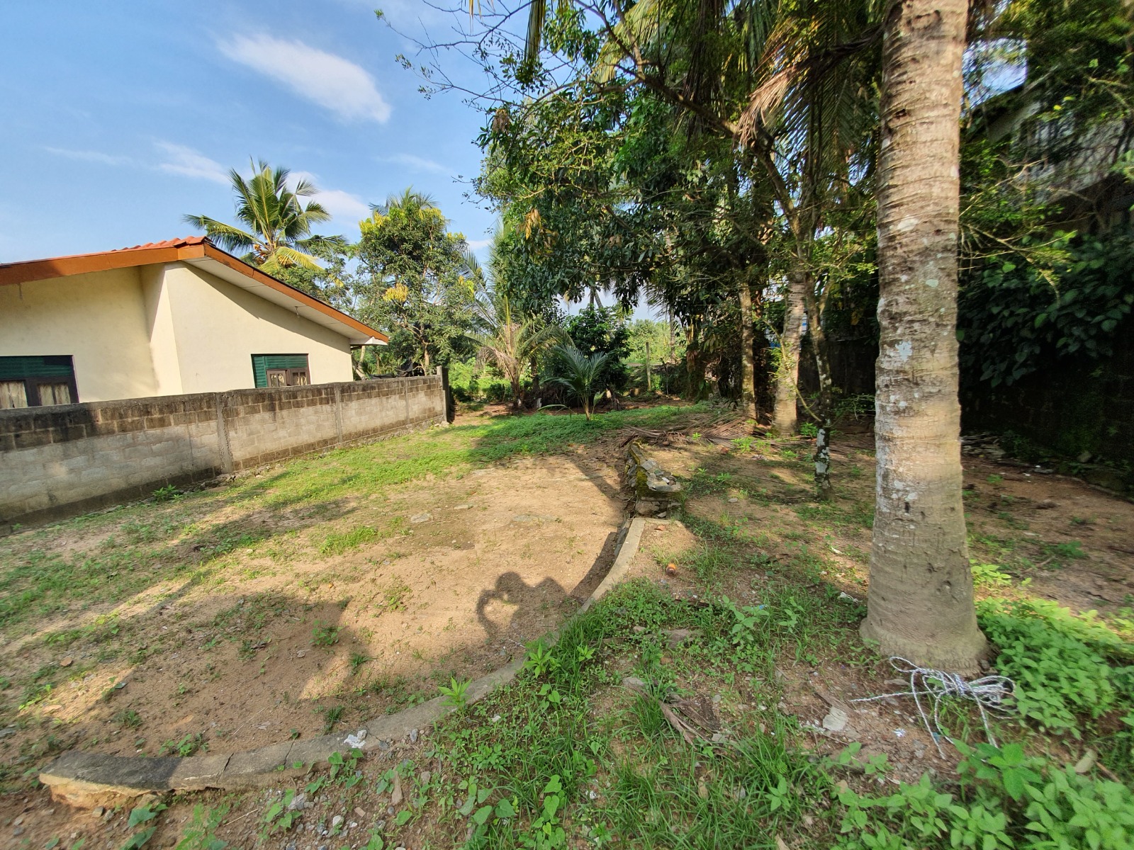 Land For Sale In Kahathuduwa