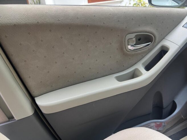 Toyota Vitz SCP 90 2008