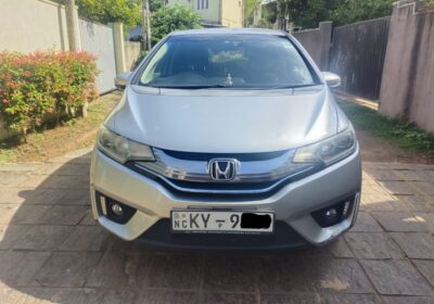 Honda Fit GP5 2013