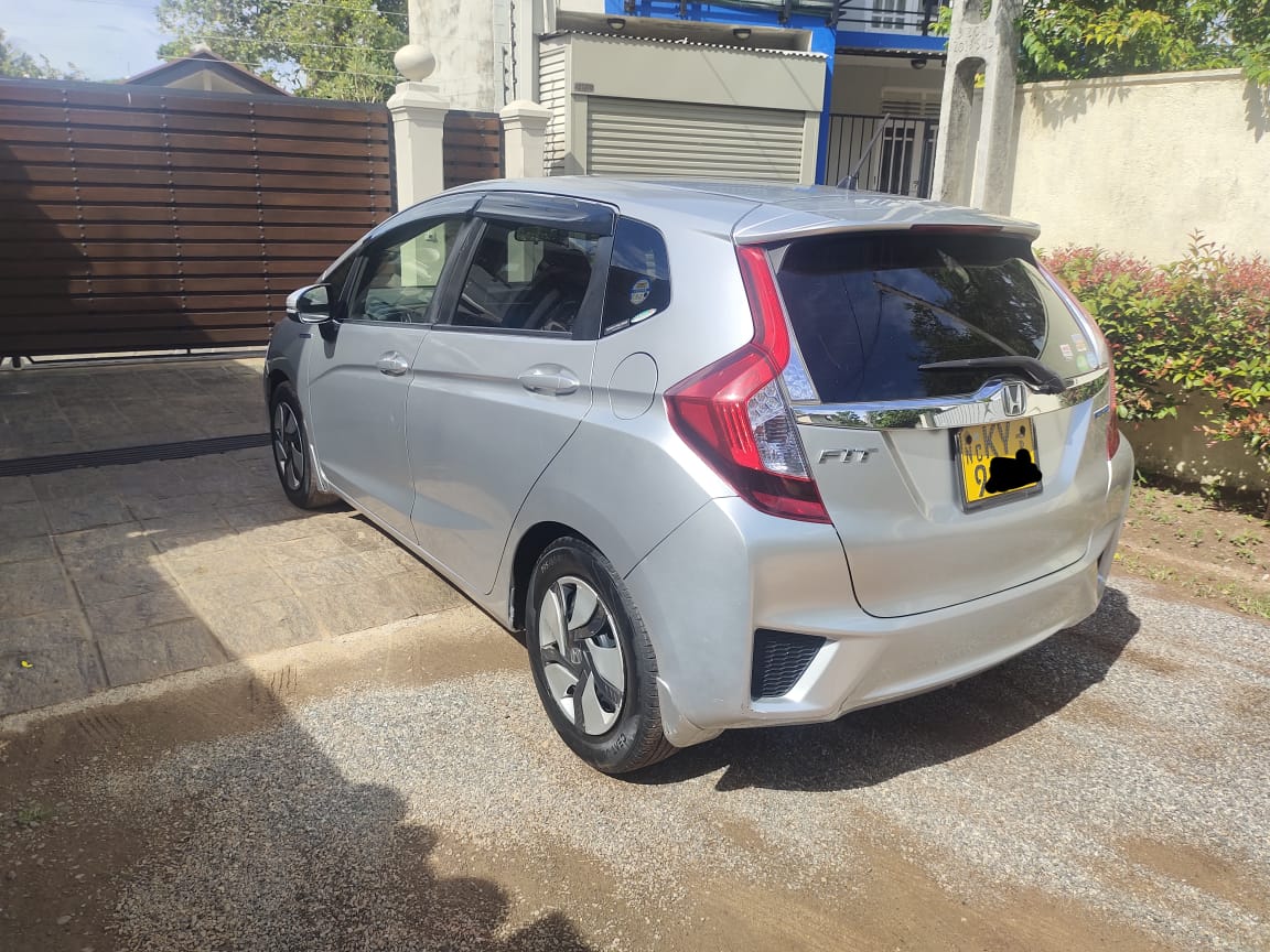 Honda Fit GP5 2013