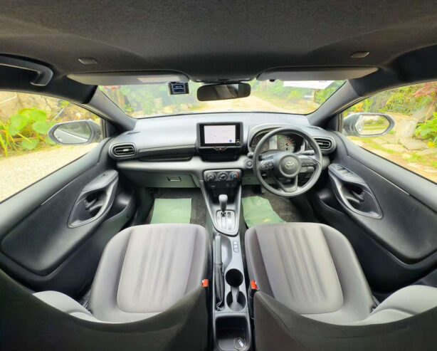 Toyota Yaris X 2024