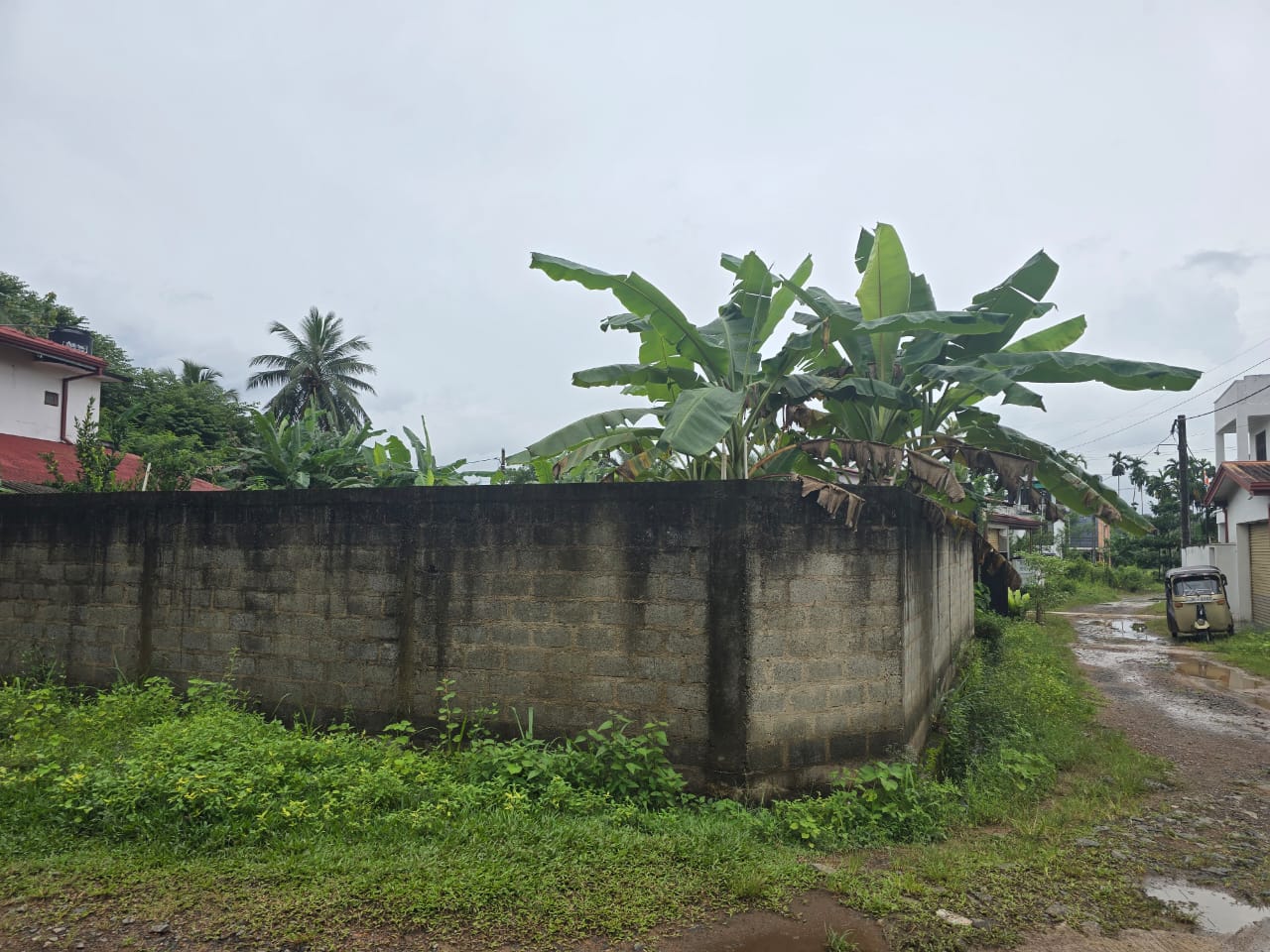 කඩවත පර්චස් 12.7ක වටිනා ඉඩමක් විකිණීමට