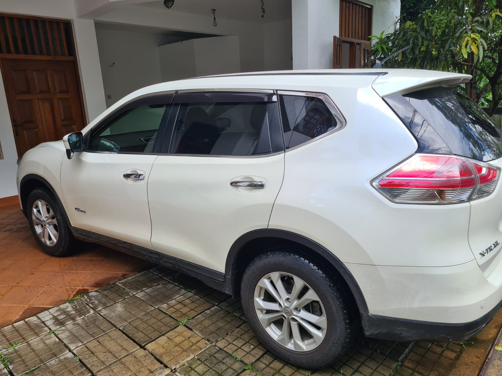 Nissan X-Trail HT32 2015