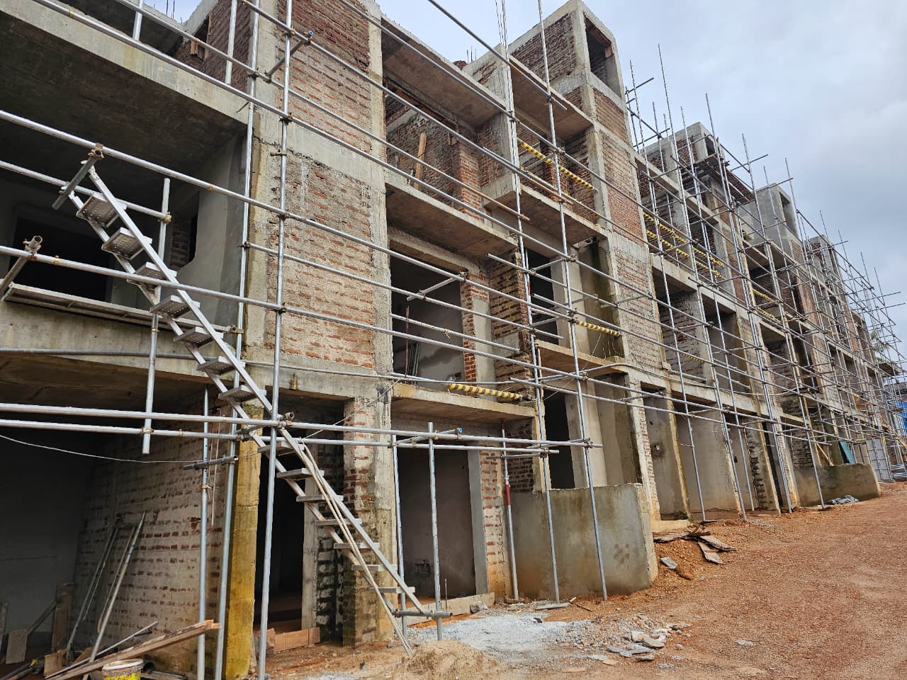 Brand New Two-Storey Luxury House for Sale β Samagi Mawatha, Thalawathugoda (Lot B)