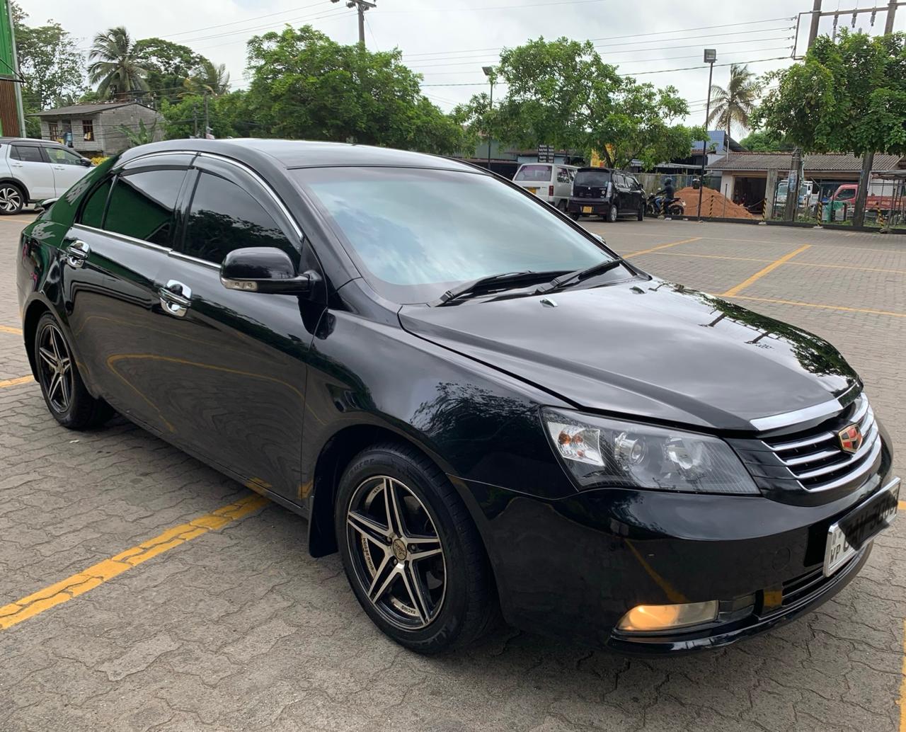 Micro Emgrand Tiptronic 2015