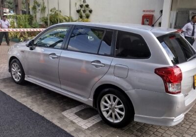 Toyota Axio Fielder 2013