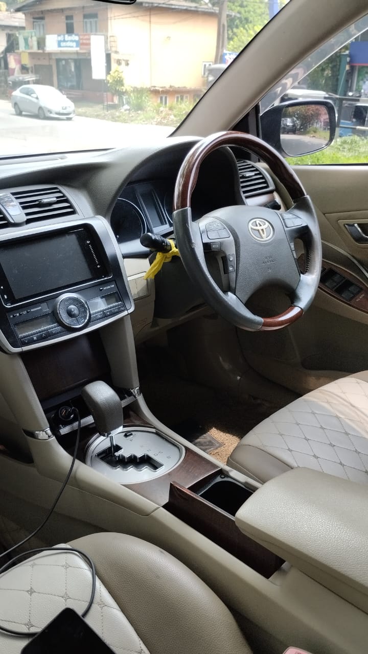 Toyota Premio G Superior 2010