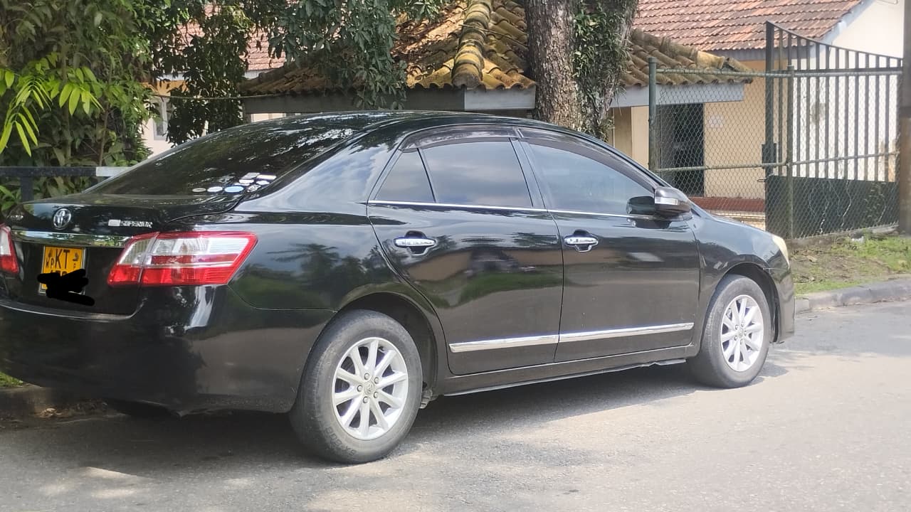 Toyota Premio G Superior 2010