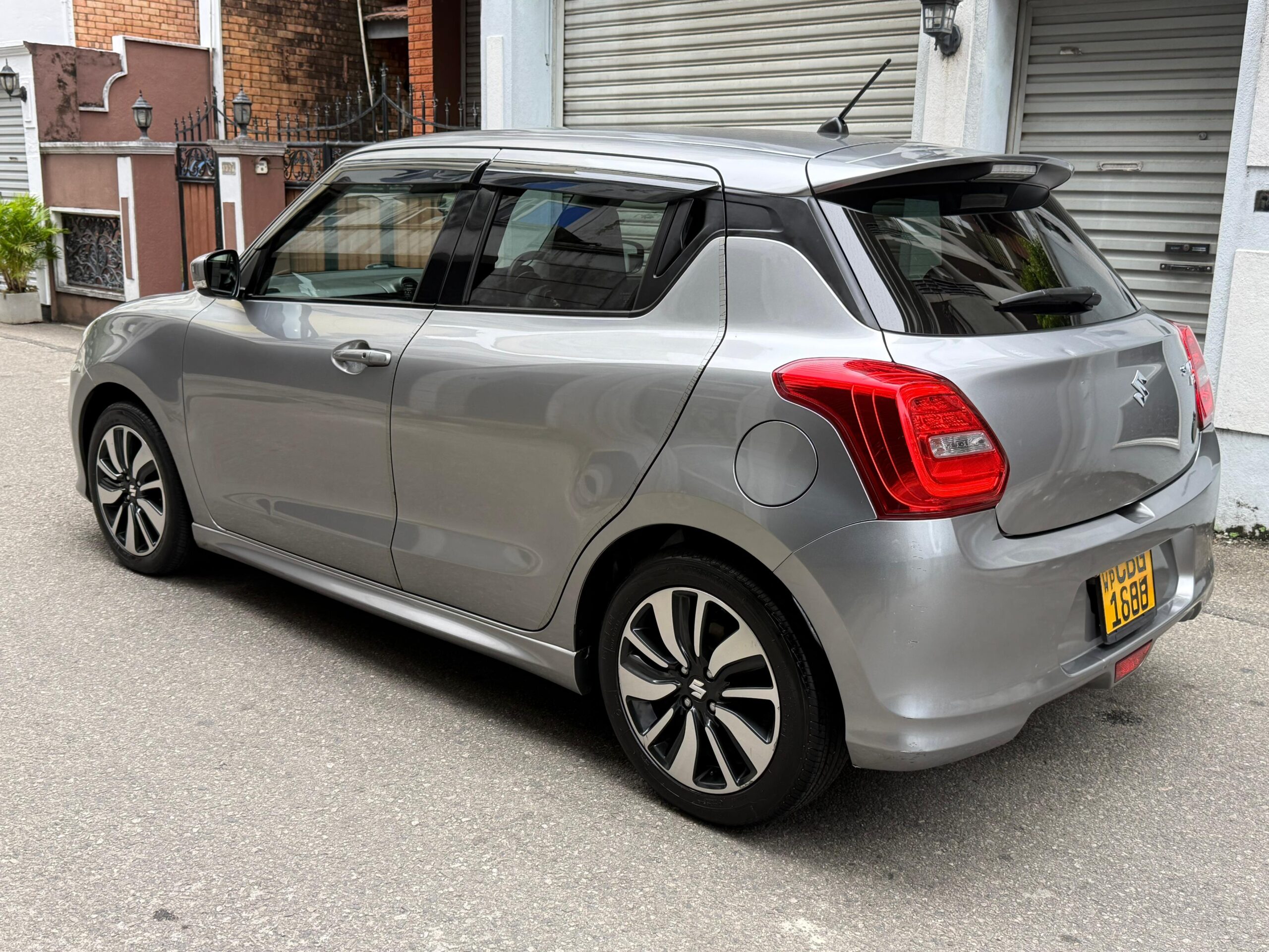 Suzuki Swift RS Safety 2018