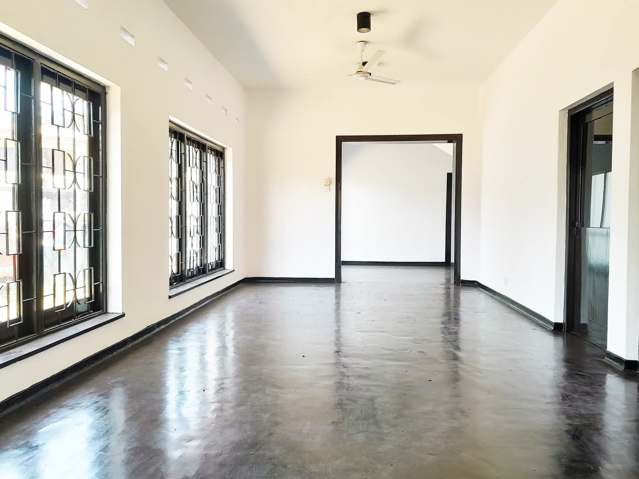 Commercial Land with Building for Sale in Maharagama