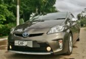 Toyota Prius S 2013