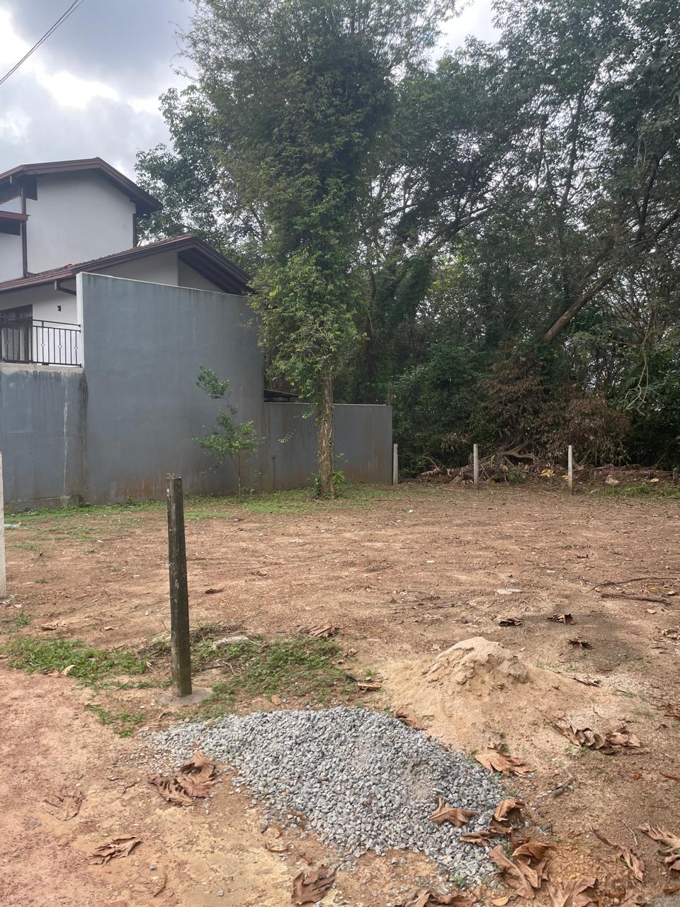 Residential Land for Sale Thalawathugoda